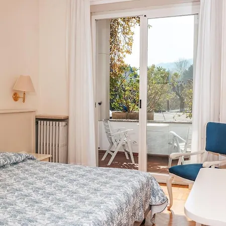 ホテル ロイヤル 3*