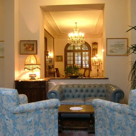 Royal 3* Stresa
