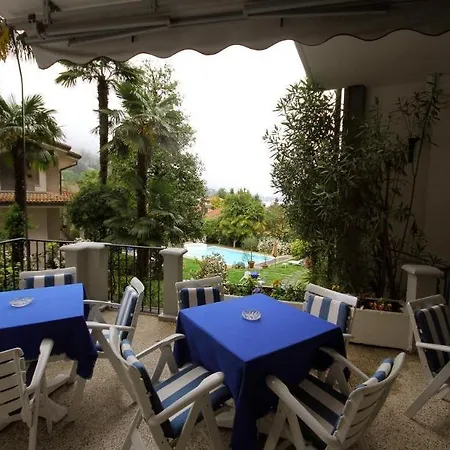 Royal Hotel 3*
