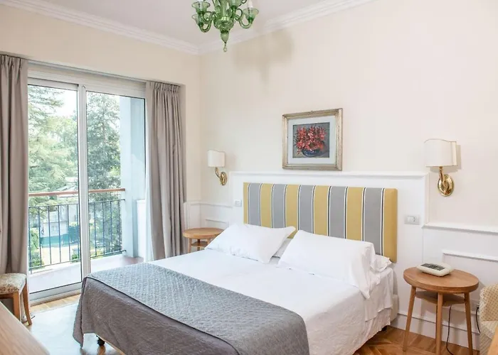 Royal Hotel 3*