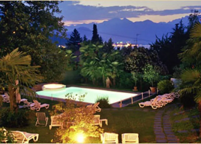 Royal 3* Stresa